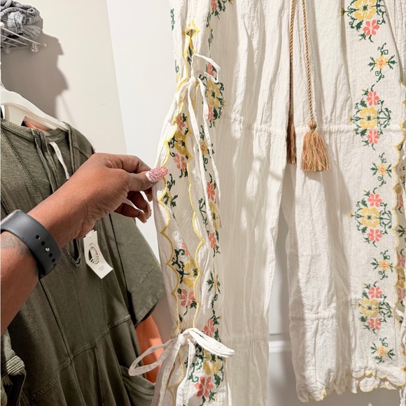Free People Floral Embroidered Cream Pants - Picture 3 of 5